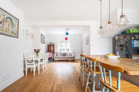 undefined, Brent Terrace, Temple Fortune, London, NW2