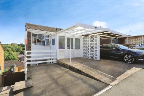3 bedroom semi-detached house for sale, Dunnington Avenue, KIDDERMINSTER