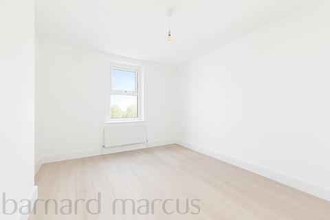 undefined, Fairholme Road, CROYDON