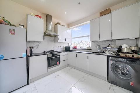 3 bedroom semi-detached house to rent, Parkside Way, North Harrow, Harrow, HA2