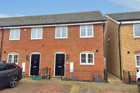 Newton View, Flitwick, MK45