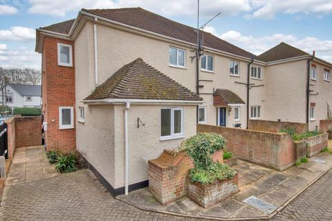 1 bedroom ground floor flat for sale, New Road, Meopham, Gravesend, DA13 0NQ