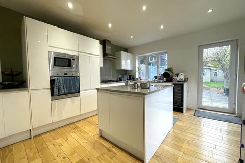 undefined, Ridgehurst Avenue, WATFORD