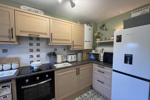 undefined, Royds Park Crescent, Bradford BD12