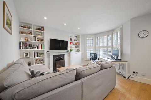2 bedroom maisonette to rent, Irving Road, Brook Green, London, W14