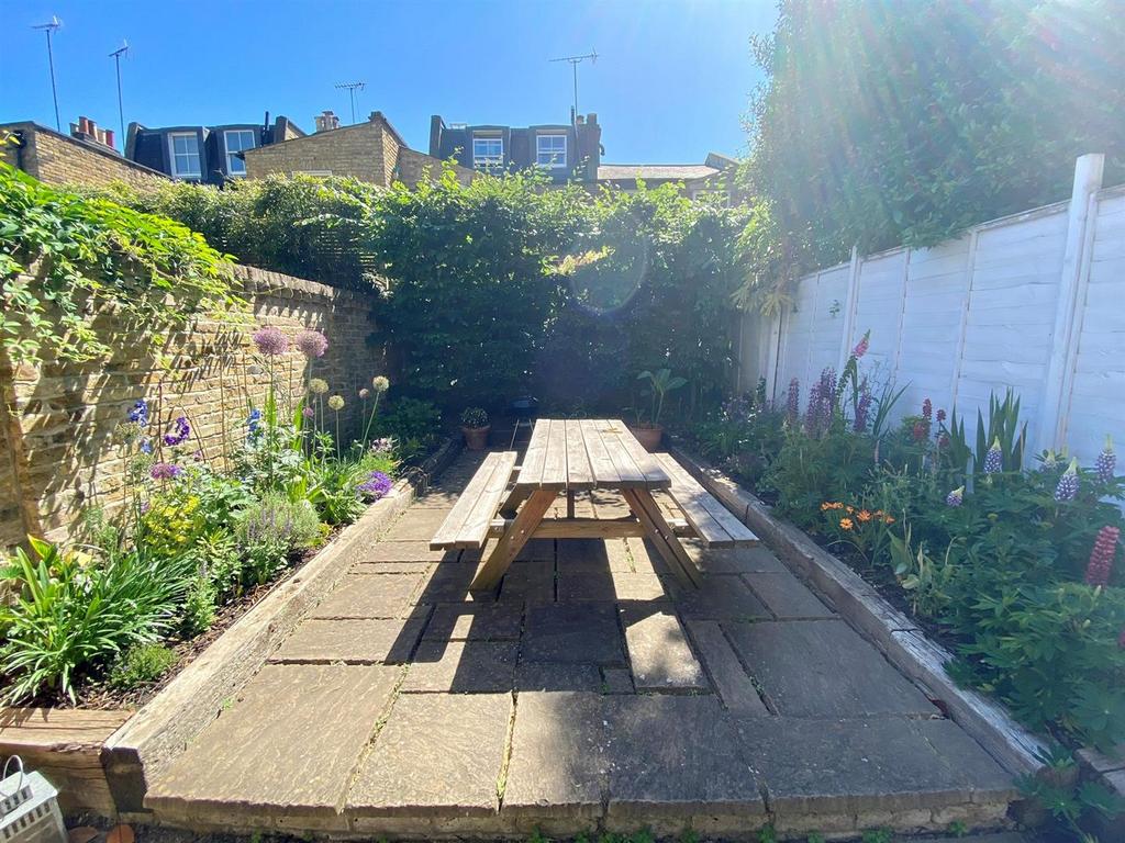 Garden 2.jpg