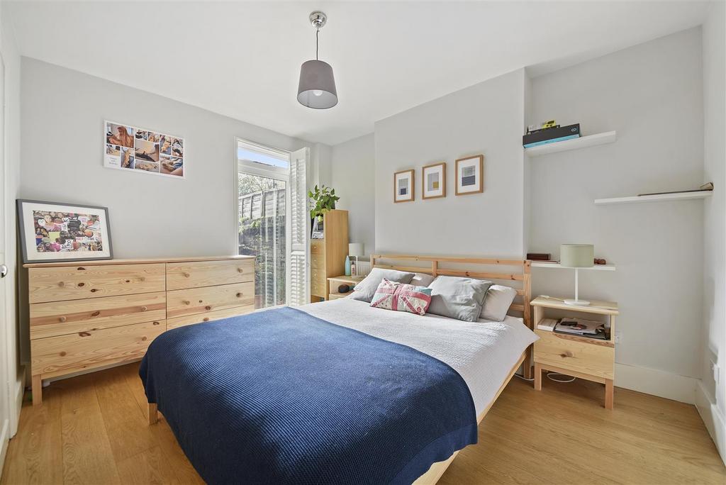 FBL - Irving Road - Bedroom31.jpg