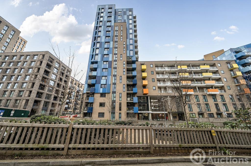 2 bedroom apartment for sale - Photo 35