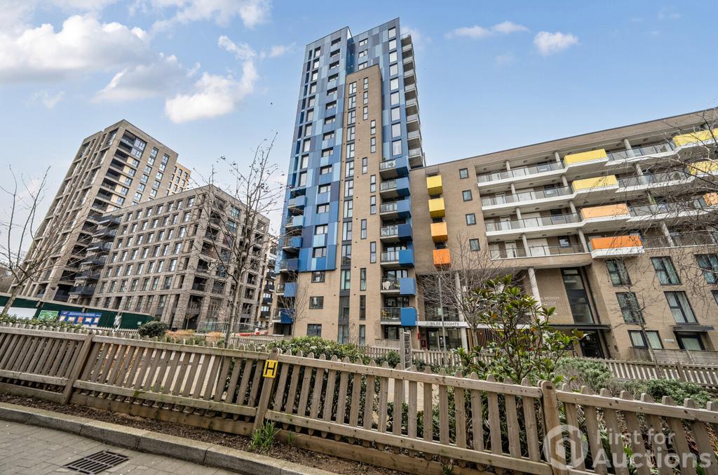 2 bedroom apartment for sale - Photo 36