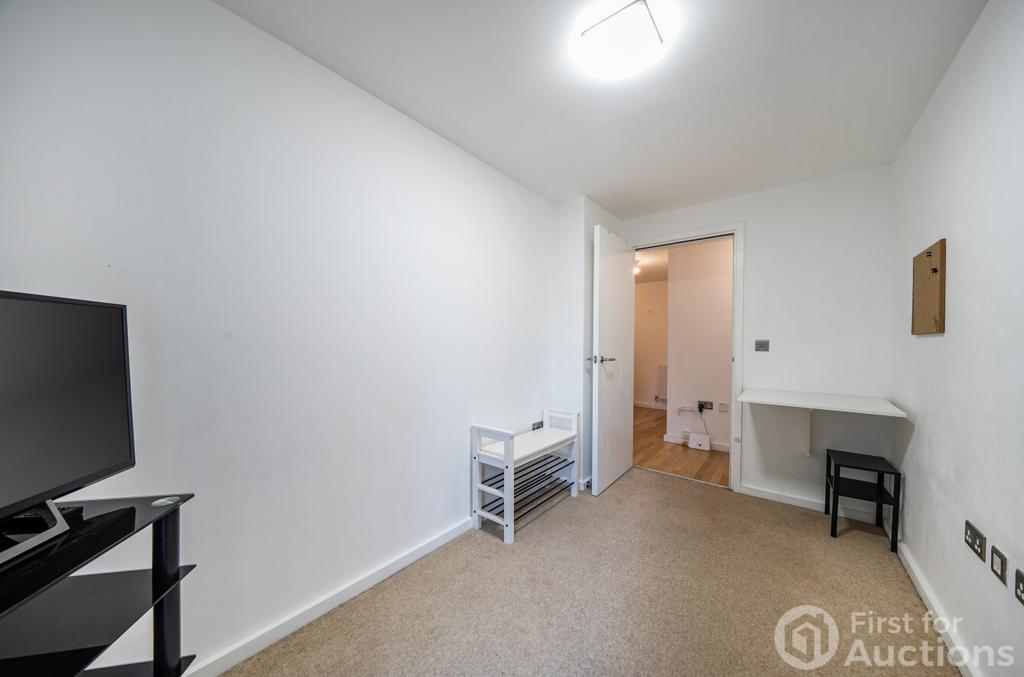 2 bedroom apartment for sale - Photo 41
