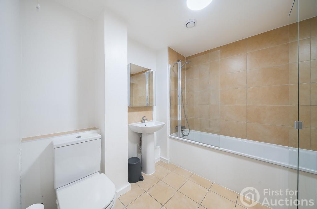 2 bedroom apartment for sale - Photo 45