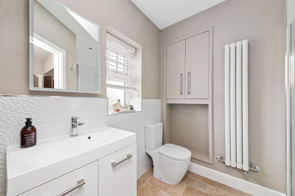 Bedroom one en suite