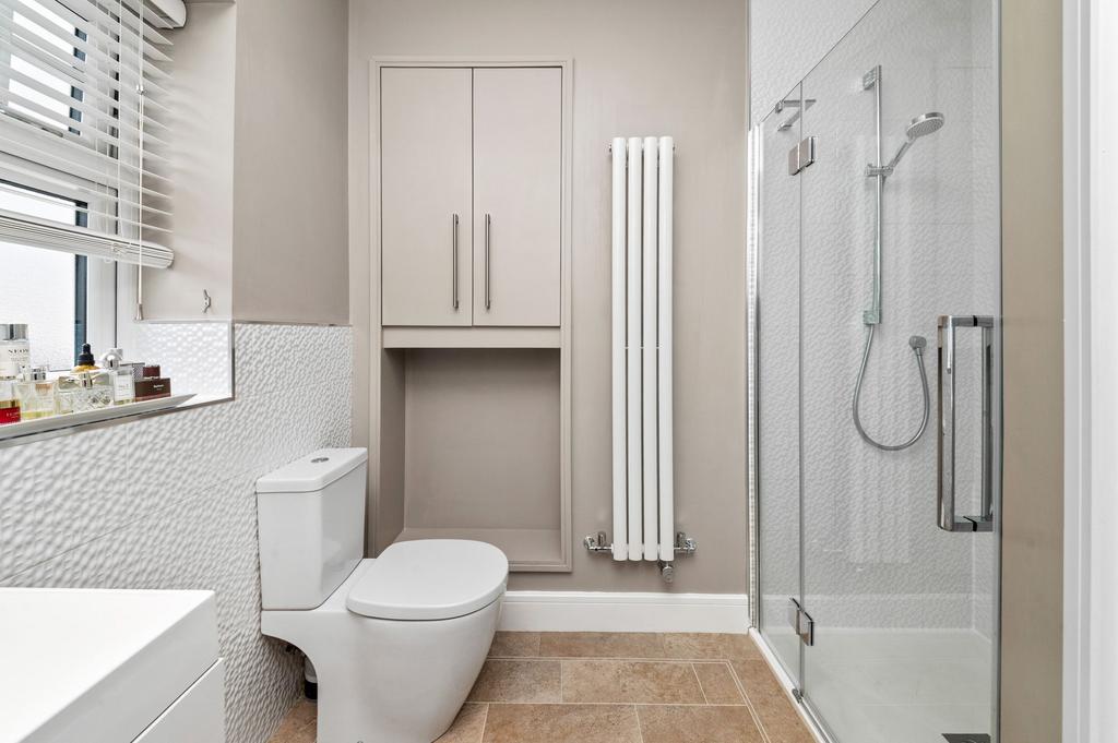 Bedroom one en suite