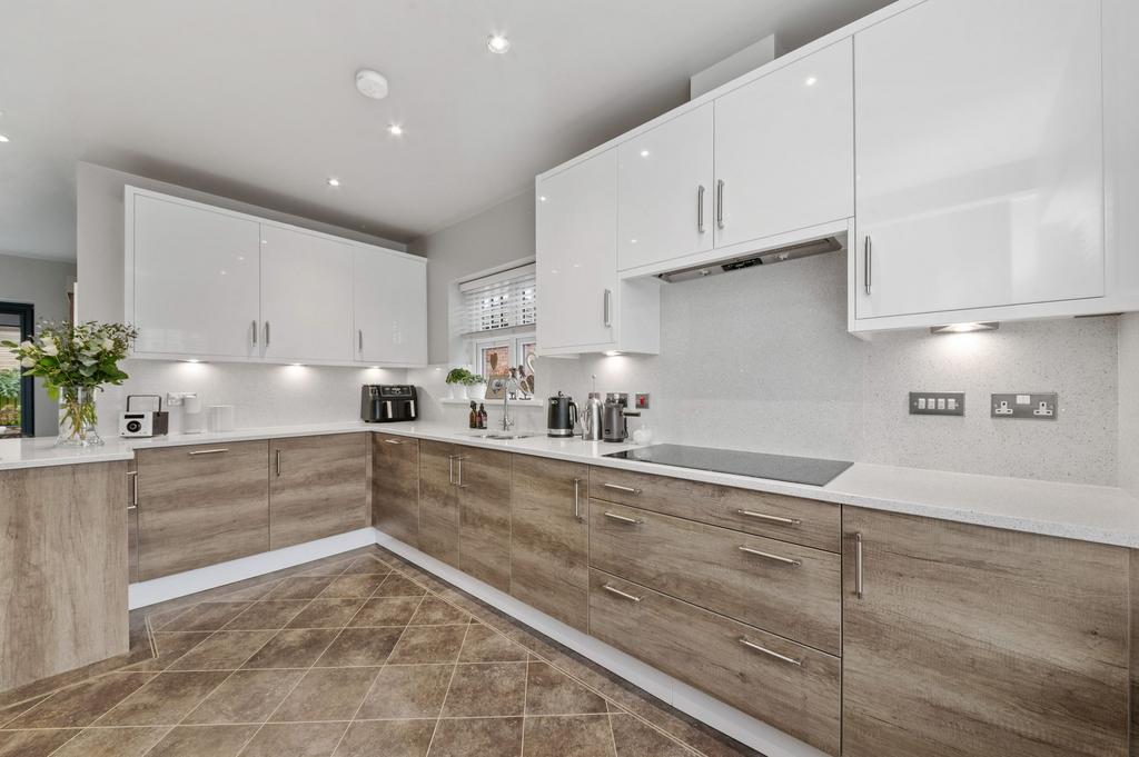 Living dining kitchen