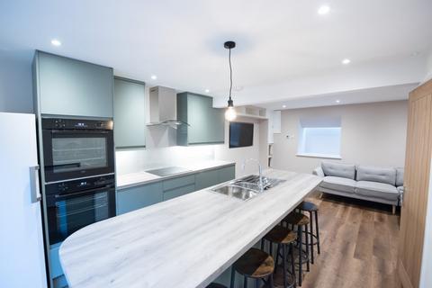 5 bedroom terraced house to rent, St Mary Magdalene Street, Brighton, BN2 3HU