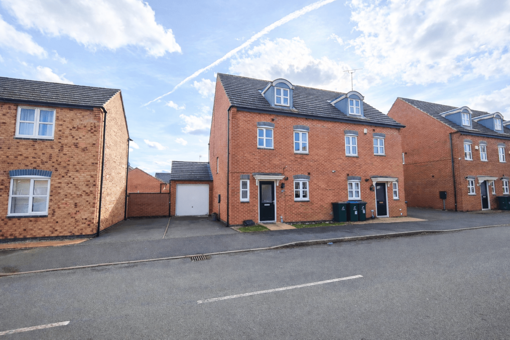 Dragoon Road, New Stoke Village