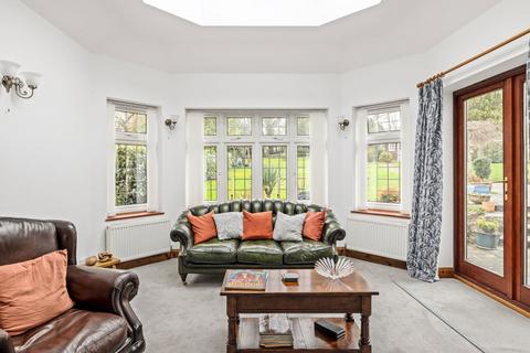 4 bedroom semi-detached house for sale, Hadlow Road, Tonbridge TN9