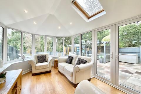 4 bedroom detached house for sale, Paddock Rise, Stoke-On-Trent, ST4