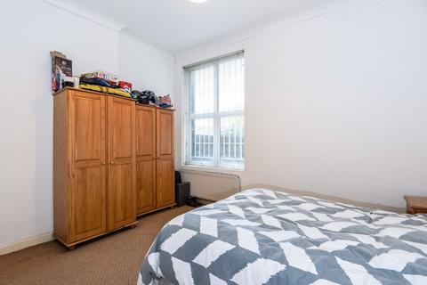 1 bedroom flat to rent, Lithos Road, South Hampstead, London, NW3