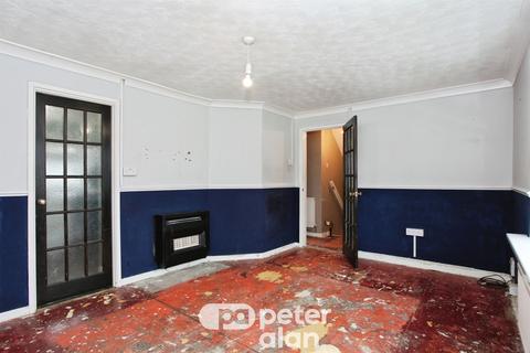 2 bedroom flat for sale, Coleridge Green, St. Dials, CWMBRAN