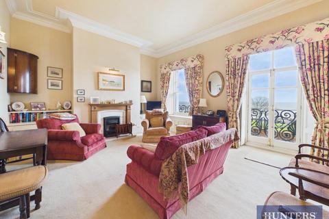 2 bedroom apartment for sale, The Crescent, Filey
