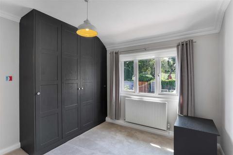 undefined, Florian Avenue, Sutton SM1