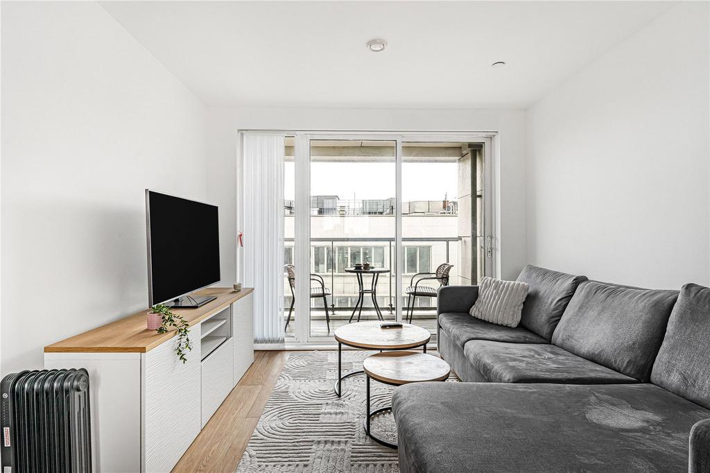 Kitchen/Reception
