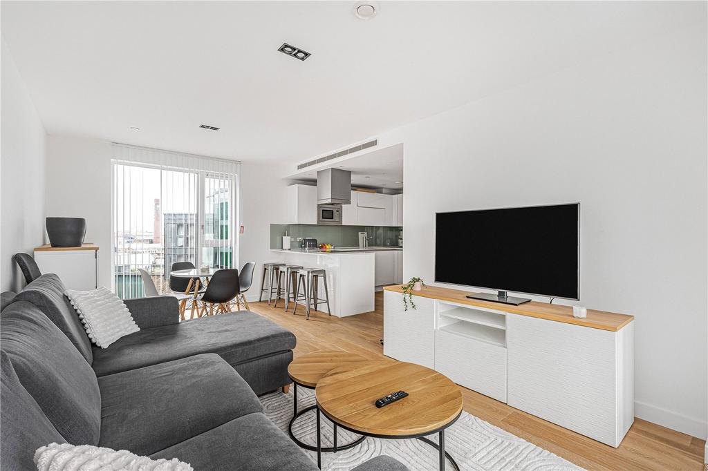 Kitchen/Reception