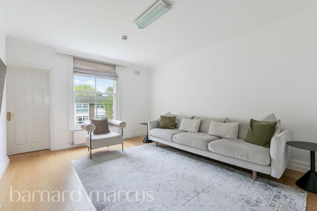Apartment in Ealing - View 3
