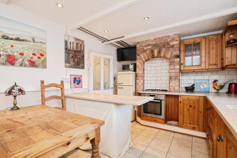 undefined, Cross Street, Kingswinford, DY6