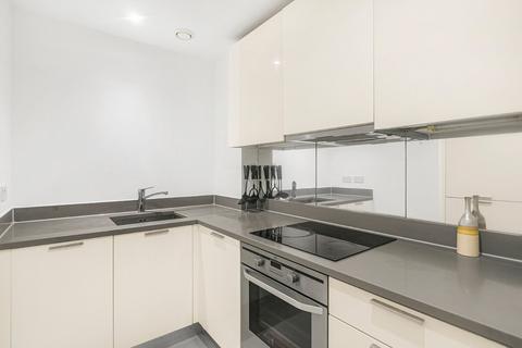 1 bedroom apartment to rent, Vantage Building, Station Approach, Hayes, UB3