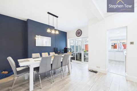 4 bedroom terraced house for sale, Torquay Avenue, Blackpool, FY3