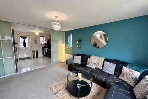 3 bedroom semi-detached house for sale, Merton Close, Swadlincote DE11