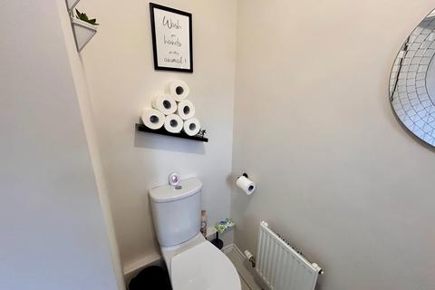 3 bedroom semi-detached house for sale, Merton Close, Swadlincote DE11