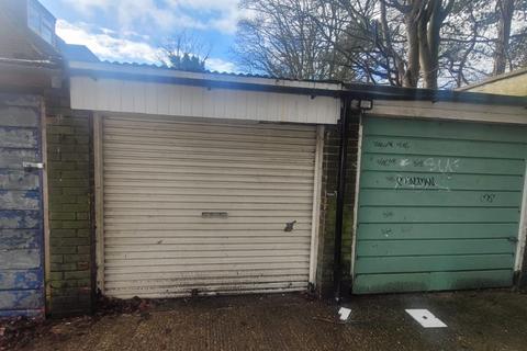 undefined, Wensleydale, Luton
