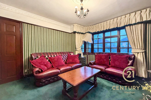 undefined, Balmoral Drive, HAYES UB4