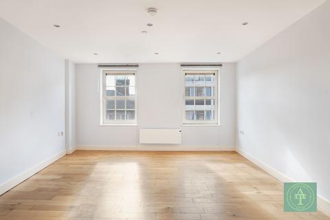 2 bedroom flat for sale, Chase Side, Southgate, London, N14