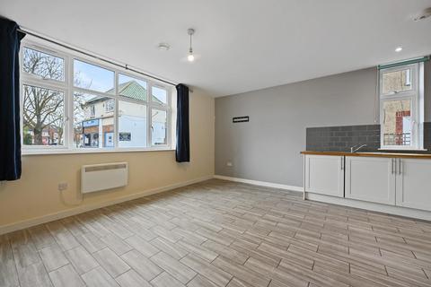 1 bedroom ground floor flat to rent, Nelson Road, Twickenham