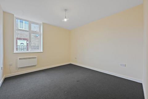 1 bedroom ground floor flat to rent, Nelson Road, Twickenham