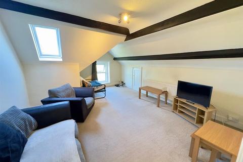 1 bedroom apartment for sale, Reading Road South, Fleet GU52