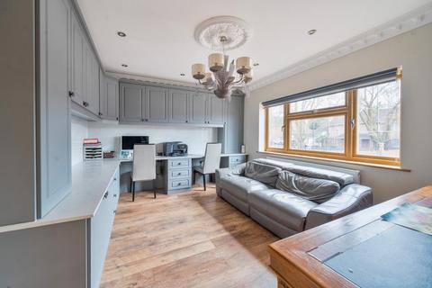 undefined, South Reading,  Berkshire,  RG2