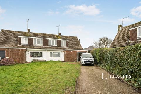 3 bedroom semi-detached house to rent, Herne Gardens, Rustington, BN16