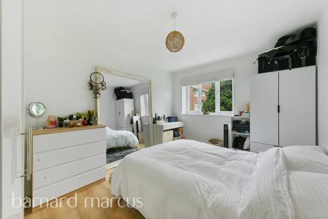 1 bedroom flat for sale, Lilleshall Road, Morden