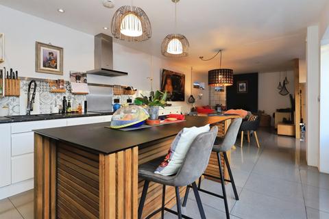 undefined, Chester Road South, Kidderminster