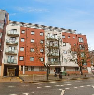 3 bedroom ground floor flat for sale, Northolt Road, Harrow