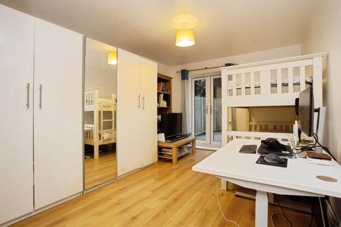 3 bedroom ground floor flat for sale, Northolt Road, Harrow
