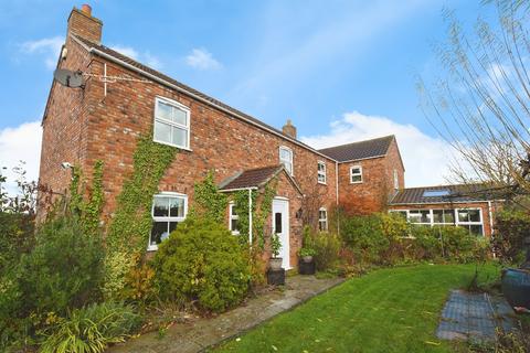 4 bedroom detached house for sale, Mill Lane, Burgh Le Marsh, Skegness