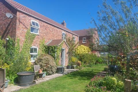 4 bedroom detached house for sale, Mill Lane, Burgh Le Marsh, Skegness