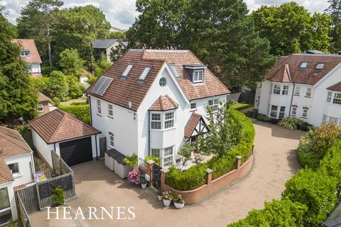Forest Road, Branksome Park , Poole, BH13