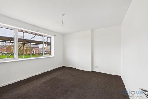2 bedroom flat for sale, Sinclair Court, Shepherd Road, Lytham St. Annes, FY8